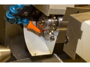 CNC Azdırma Helezon Trapez diş açma Freze Makinesi