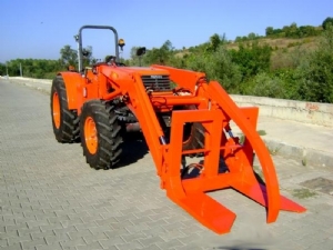 Traktör kepçe - Kubota