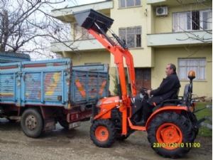 Traktör kepçe - Kubota