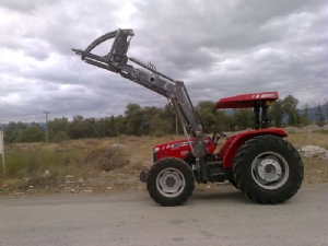 Massey 2635 traktör kepçe / canlı tarım iş
