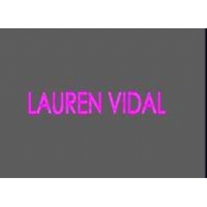 Lauren Vidal firma resmi